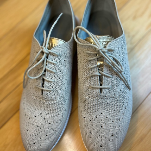 Cole Haan 2.Zerogrand Stichlite Wingtip Knit Oxford Sneakers with Gold Accents - Picture 6 of 12